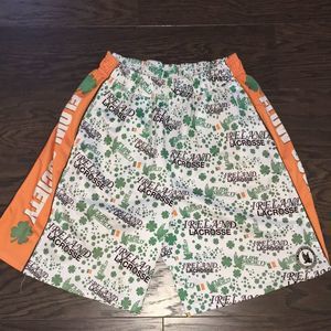 Flow Society Irish Ireland Lacrosse LAX Shamrock Shorts M mens Fashion